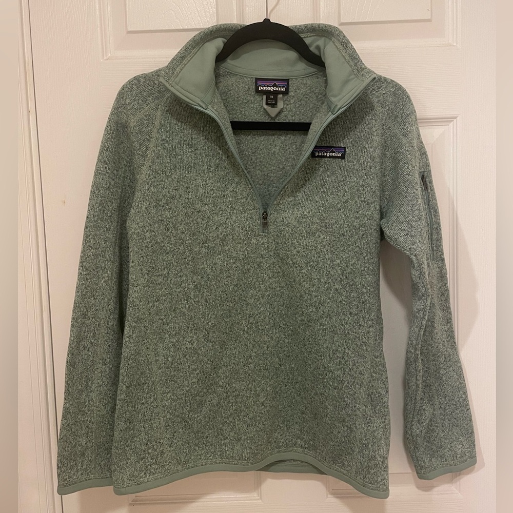 Patagonia Light Sage Green Quarter-Zip Fleece Pullover